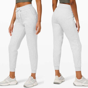 X SOLD X Lululemon Scuba High Rise Fleece Jogger - 2 (fits big)